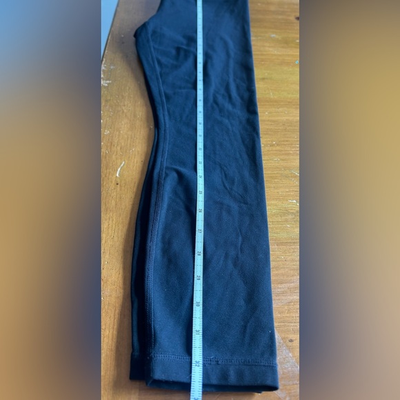 Athleta leggings/ Color Black/ Size M - Picture 7 of 7